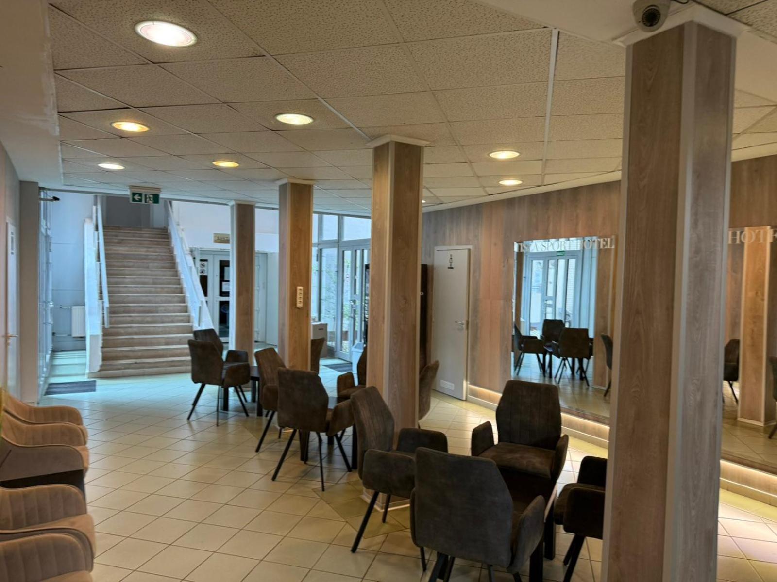 Tisza Sport Hotel Seghedin Exterior foto