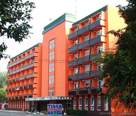 Tisza Sport Hotel Seghedin Exterior foto
